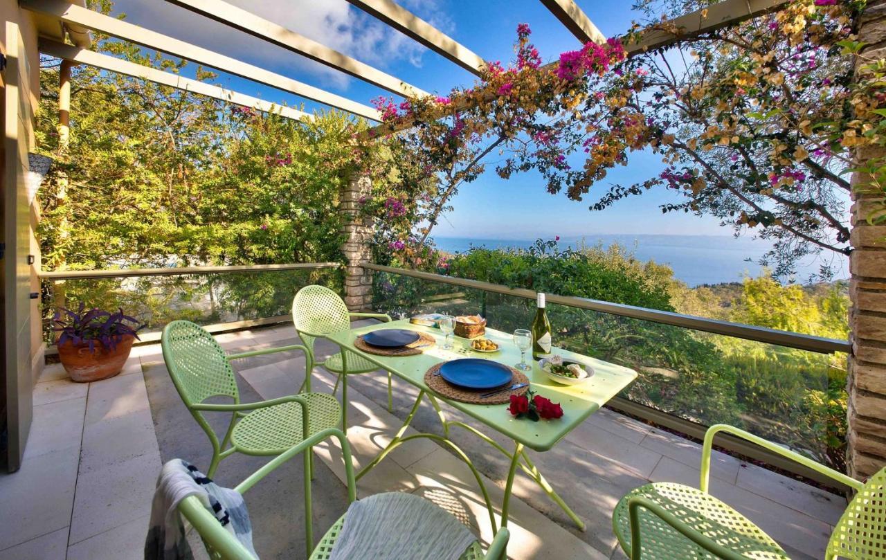 Mill Suites - Loggos Gaios Luaran gambar